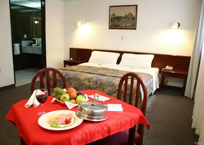 Estoril 3* Mexico City